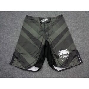 Venum Shorts Mens Small Black Muay Thai Kickboxing MMA Training Gym Boxing